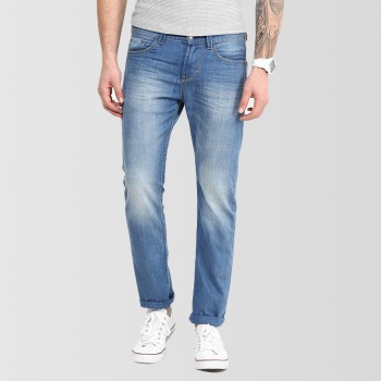 Light Blue faded Regular Fit Jeans 