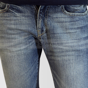 Blue Regular Fit Shaded Jeans Blue Regular Fit Shaded Jeans